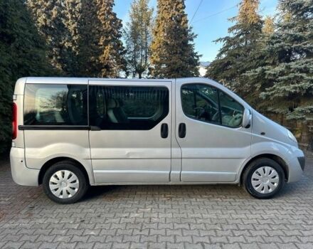 Серый Опель Виваро, объемом двигателя 2 л и пробегом 192 тыс. км за 8000 $, фото 3 на Automoto.ua