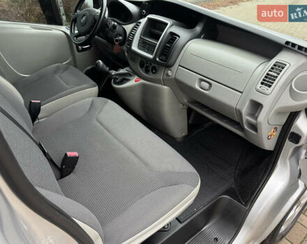 Серый Опель Виваро, объемом двигателя 2 л и пробегом 250 тыс. км за 14950 $, фото 41 на Automoto.ua