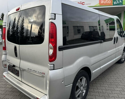 Сірий Опель Віваро, об'ємом двигуна 0 л та пробігом 300 тис. км за 14500 $, фото 5 на Automoto.ua