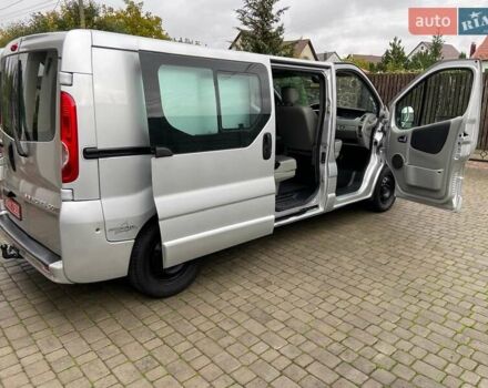 Серый Опель Виваро, объемом двигателя 2.5 л и пробегом 285 тыс. км за 13950 $, фото 11 на Automoto.ua