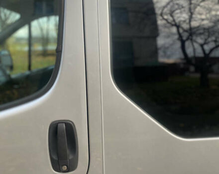 Серый Опель Виваро, объемом двигателя 2 л и пробегом 216 тыс. км за 14950 $, фото 17 на Automoto.ua