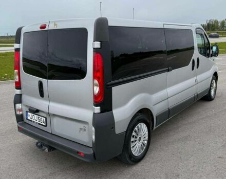 Серый Опель Виваро, объемом двигателя 2 л и пробегом 168 тыс. км за 7900 $, фото 5 на Automoto.ua