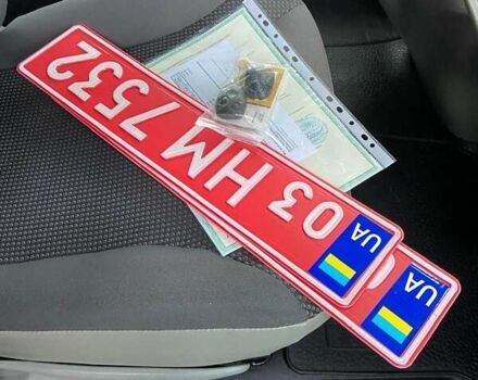 Серый Опель Виваро, объемом двигателя 2.5 л и пробегом 265 тыс. км за 13850 $, фото 5 на Automoto.ua