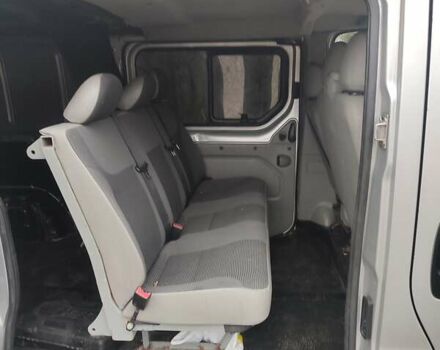 Серый Опель Виваро, объемом двигателя 2 л и пробегом 240 тыс. км за 13600 $, фото 14 на Automoto.ua