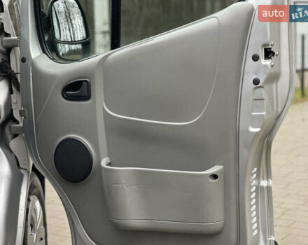 Серый Опель Виваро, объемом двигателя 2 л и пробегом 272 тыс. км за 14499 $, фото 40 на Automoto.ua