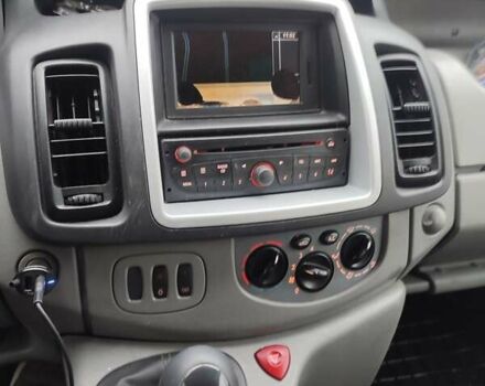 Серый Опель Виваро, объемом двигателя 2 л и пробегом 240 тыс. км за 13600 $, фото 10 на Automoto.ua