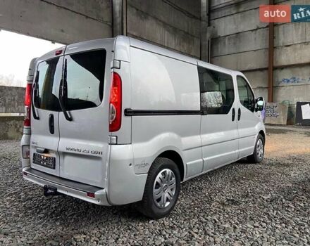 Серый Опель Виваро, объемом двигателя 2.5 л и пробегом 265 тыс. км за 13850 $, фото 18 на Automoto.ua