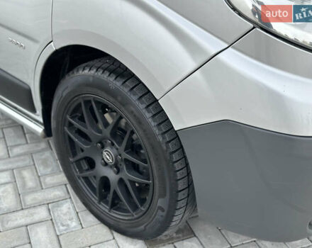 Серый Опель Виваро, объемом двигателя 2 л и пробегом 320 тыс. км за 14500 $, фото 14 на Automoto.ua