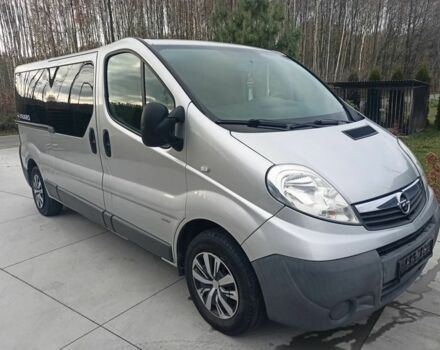 Серый Опель Виваро, объемом двигателя 2 л и пробегом 160 тыс. км за 8400 $, фото 4 на Automoto.ua