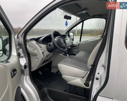 Серый Опель Виваро, объемом двигателя 2 л и пробегом 288 тыс. км за 13950 $, фото 20 на Automoto.ua