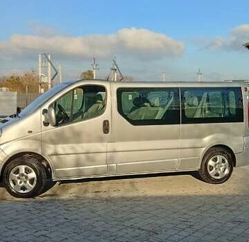 Серый Опель Виваро, объемом двигателя 2 л и пробегом 386 тыс. км за 16600 $, фото 62 на Automoto.ua