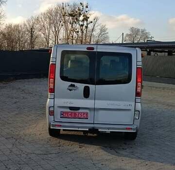 Серый Опель Виваро, объемом двигателя 2 л и пробегом 386 тыс. км за 16600 $, фото 14 на Automoto.ua