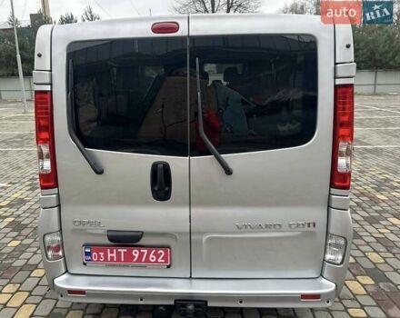 Серый Опель Виваро, объемом двигателя 2 л и пробегом 260 тыс. км за 16300 $, фото 10 на Automoto.ua