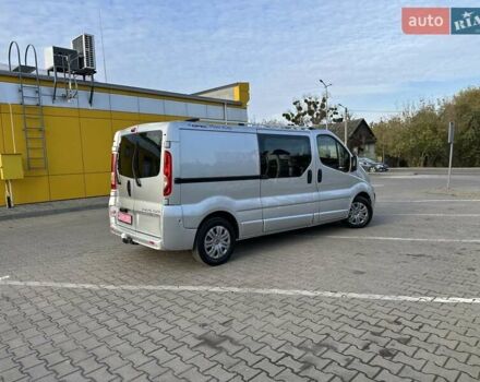 Серый Опель Виваро, объемом двигателя 2 л и пробегом 225 тыс. км за 16000 $, фото 8 на Automoto.ua