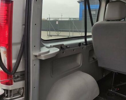 Сірий Опель Віваро, об'ємом двигуна 2 л та пробігом 386 тис. км за 15999 $, фото 46 на Automoto.ua