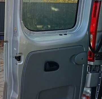 Серый Опель Виваро, объемом двигателя 2 л и пробегом 386 тыс. км за 16600 $, фото 53 на Automoto.ua