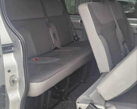 Серый Опель Виваро, объемом двигателя 2 л и пробегом 338 тыс. км за 13200 $, фото 4 на Automoto.ua