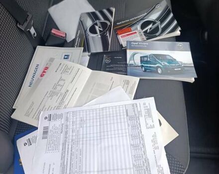 Серый Опель Виваро, объемом двигателя 2 л и пробегом 293 тыс. км за 16200 $, фото 20 на Automoto.ua