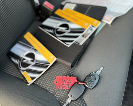 Сірий Опель Віваро, об'ємом двигуна 2 л та пробігом 260 тис. км за 14850 $, фото 20 на Automoto.ua