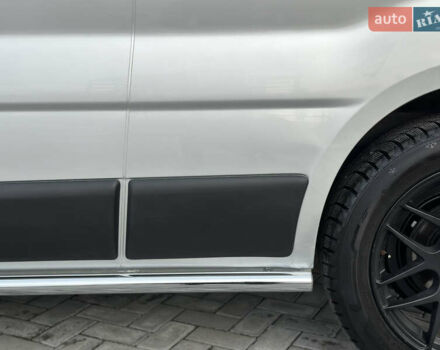 Серый Опель Виваро, объемом двигателя 2 л и пробегом 320 тыс. км за 14500 $, фото 22 на Automoto.ua