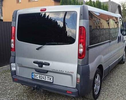 Серый Опель Виваро, объемом двигателя 2 л и пробегом 320 тыс. км за 13000 $, фото 4 на Automoto.ua