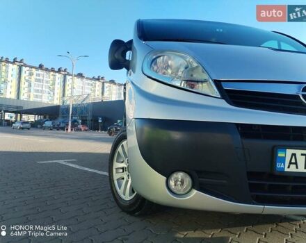 Серый Опель Виваро, объемом двигателя 2 л и пробегом 286 тыс. км за 14999 $, фото 6 на Automoto.ua