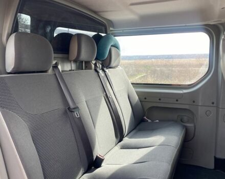 Серый Опель Виваро, объемом двигателя 0 л и пробегом 215 тыс. км за 13500 $, фото 3 на Automoto.ua