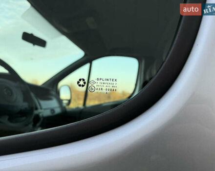 Серый Опель Виваро, объемом двигателя 2 л и пробегом 352 тыс. км за 14950 $, фото 11 на Automoto.ua