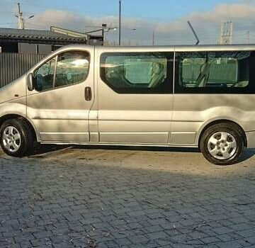 Серый Опель Виваро, объемом двигателя 2 л и пробегом 386 тыс. км за 16600 $, фото 61 на Automoto.ua