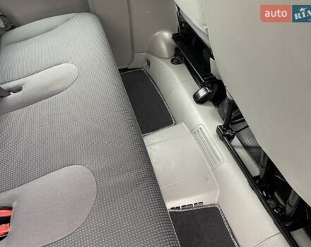 Серый Опель Виваро, объемом двигателя 2 л и пробегом 288 тыс. км за 13950 $, фото 10 на Automoto.ua