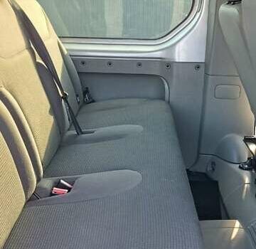 Серый Опель Виваро, объемом двигателя 2 л и пробегом 386 тыс. км за 16600 $, фото 52 на Automoto.ua