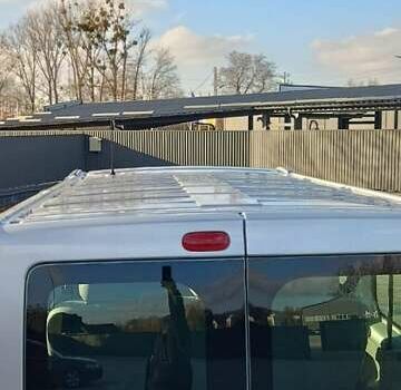 Серый Опель Виваро, объемом двигателя 2 л и пробегом 386 тыс. км за 16600 $, фото 34 на Automoto.ua