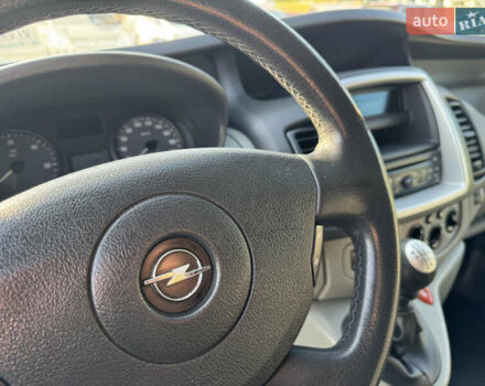 Опель Виваро 2013 в Черновцах на Automoto.ua Серый Опель Виваро, объемом двигателя 2 л и пробегом 299 тыс. км за 14400 $, фото 28 на Automoto.ua