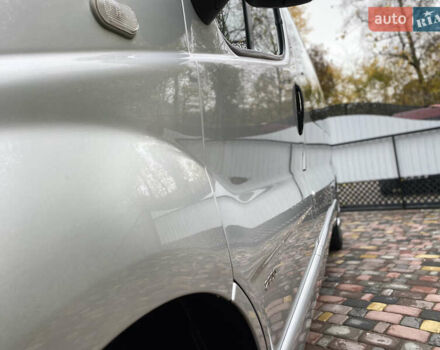 Серый Опель Виваро, объемом двигателя 2 л и пробегом 287 тыс. км за 14700 $, фото 11 на Automoto.ua