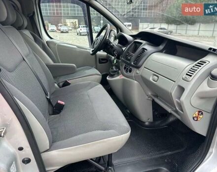 Серый Опель Виваро, объемом двигателя 2 л и пробегом 260 тыс. км за 16300 $, фото 35 на Automoto.ua