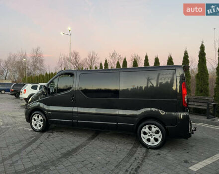 Серый Опель Виваро, объемом двигателя 2 л и пробегом 211 тыс. км за 14750 $, фото 7 на Automoto.ua