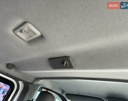 Серый Опель Виваро, объемом двигателя 2 л и пробегом 293 тыс. км за 14300 $, фото 56 на Automoto.ua