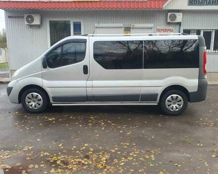 Опель Виваро 2013 в Прилуках на Automoto.ua Серый Опель Виваро, объемом двигателя 2 л и пробегом 296 тыс. км за 13000 $, фото 8 на Automoto.ua