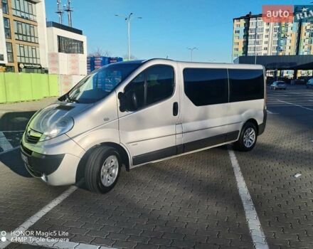 Серый Опель Виваро, объемом двигателя 2 л и пробегом 286 тыс. км за 14999 $, фото 7 на Automoto.ua