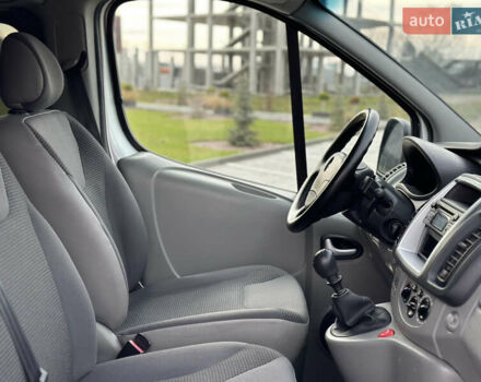 Серый Опель Виваро, объемом двигателя 2 л и пробегом 320 тыс. км за 14500 $, фото 51 на Automoto.ua