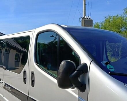 Серый Опель Виваро, объемом двигателя 2 л и пробегом 216 тыс. км за 8700 $, фото 4 на Automoto.ua