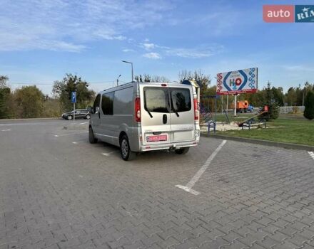 Сірий Опель Віваро, об'ємом двигуна 2 л та пробігом 225 тис. км за 16200 $, фото 7 на Automoto.ua