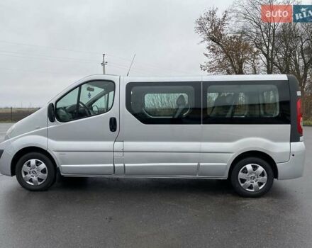 Серый Опель Виваро, объемом двигателя 2 л и пробегом 288 тыс. км за 13950 $, фото 7 на Automoto.ua