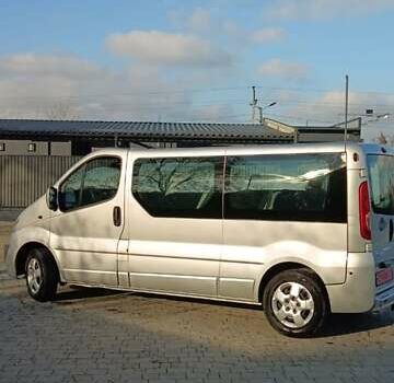 Серый Опель Виваро, объемом двигателя 2 л и пробегом 386 тыс. км за 16600 $, фото 60 на Automoto.ua