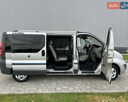 Опель Віваро 2014 у Рівному на Automoto.ua Сірий Опель Віваро, об'ємом двигуна 2 л та пробігом 270 тис. км за 16750 $, фото 28 на Automoto.ua