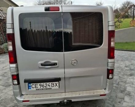 Серый Опель Виваро, объемом двигателя 1.6 л и пробегом 293 тыс. км за 14200 $, фото 2 на Automoto.ua