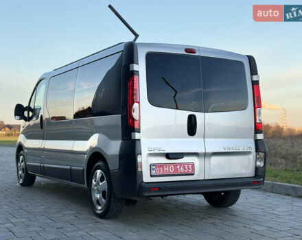 Сірий Опель Віваро, об'ємом двигуна 2 л та пробігом 263 тис. км за 16500 $, фото 7 на Automoto.ua