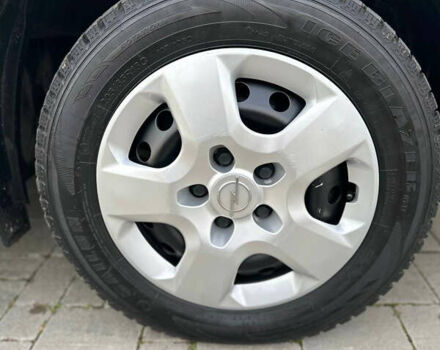 Серый Опель Виваро, объемом двигателя 2 л и пробегом 267 тыс. км за 17000 $, фото 27 на Automoto.ua