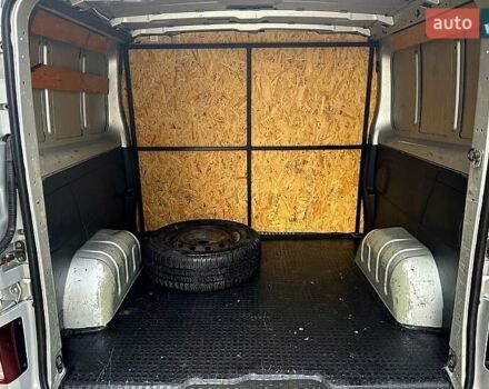 Серый Опель Виваро, объемом двигателя 1.6 л и пробегом 230 тыс. км за 14000 $, фото 10 на Automoto.ua