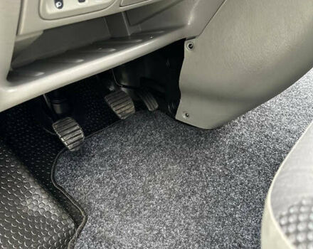 Опель Віваро 2014 у Рівному на Automoto.ua Сірий Опель Віваро, об'ємом двигуна 2 л та пробігом 270 тис. км за 16750 $, фото 13 на Automoto.ua